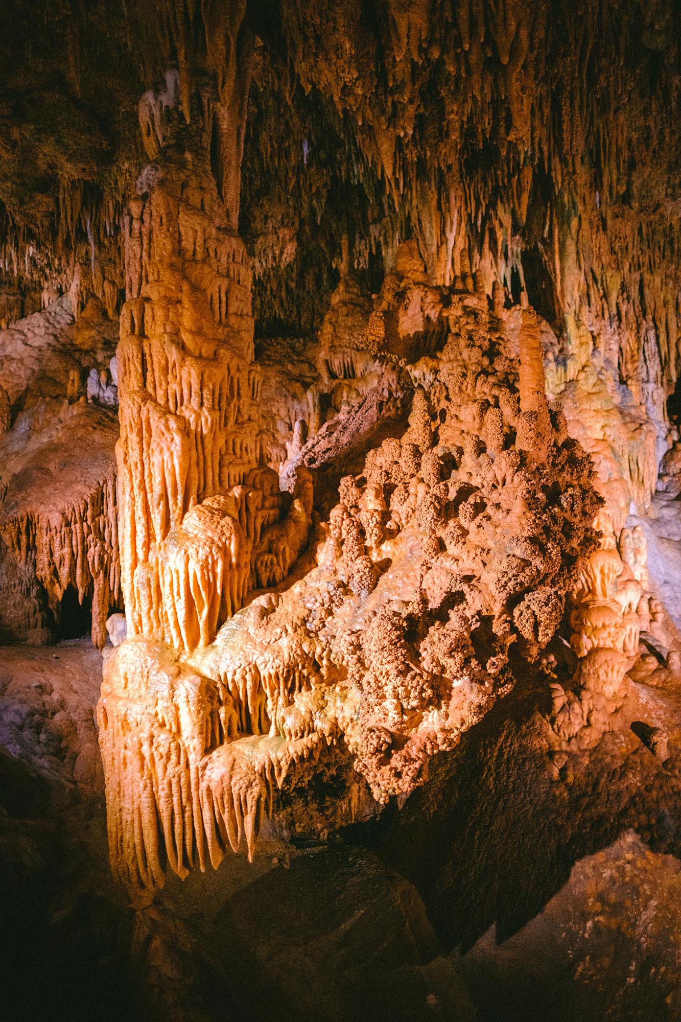 Stalacmites and stalactites