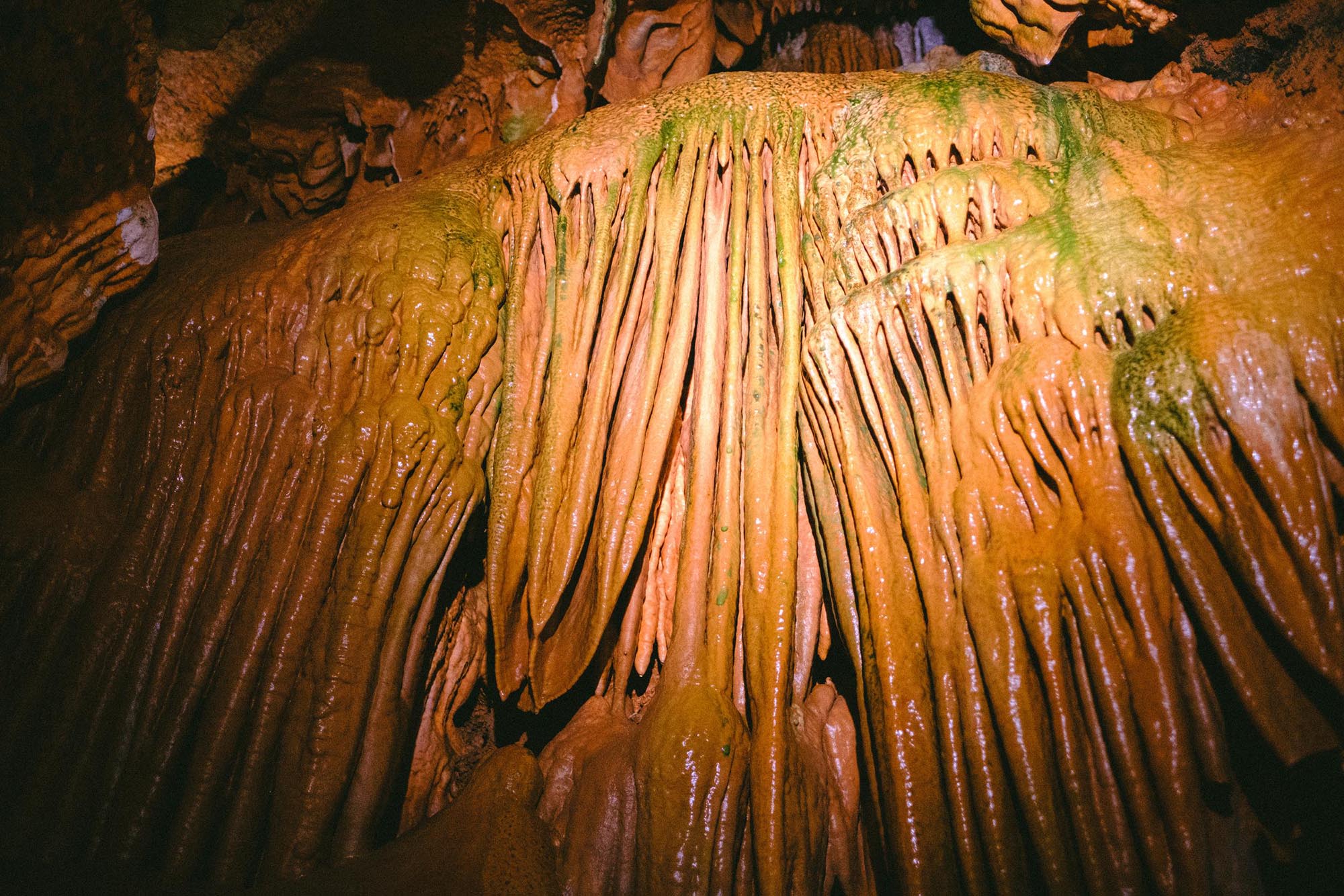 Wet stalactite details