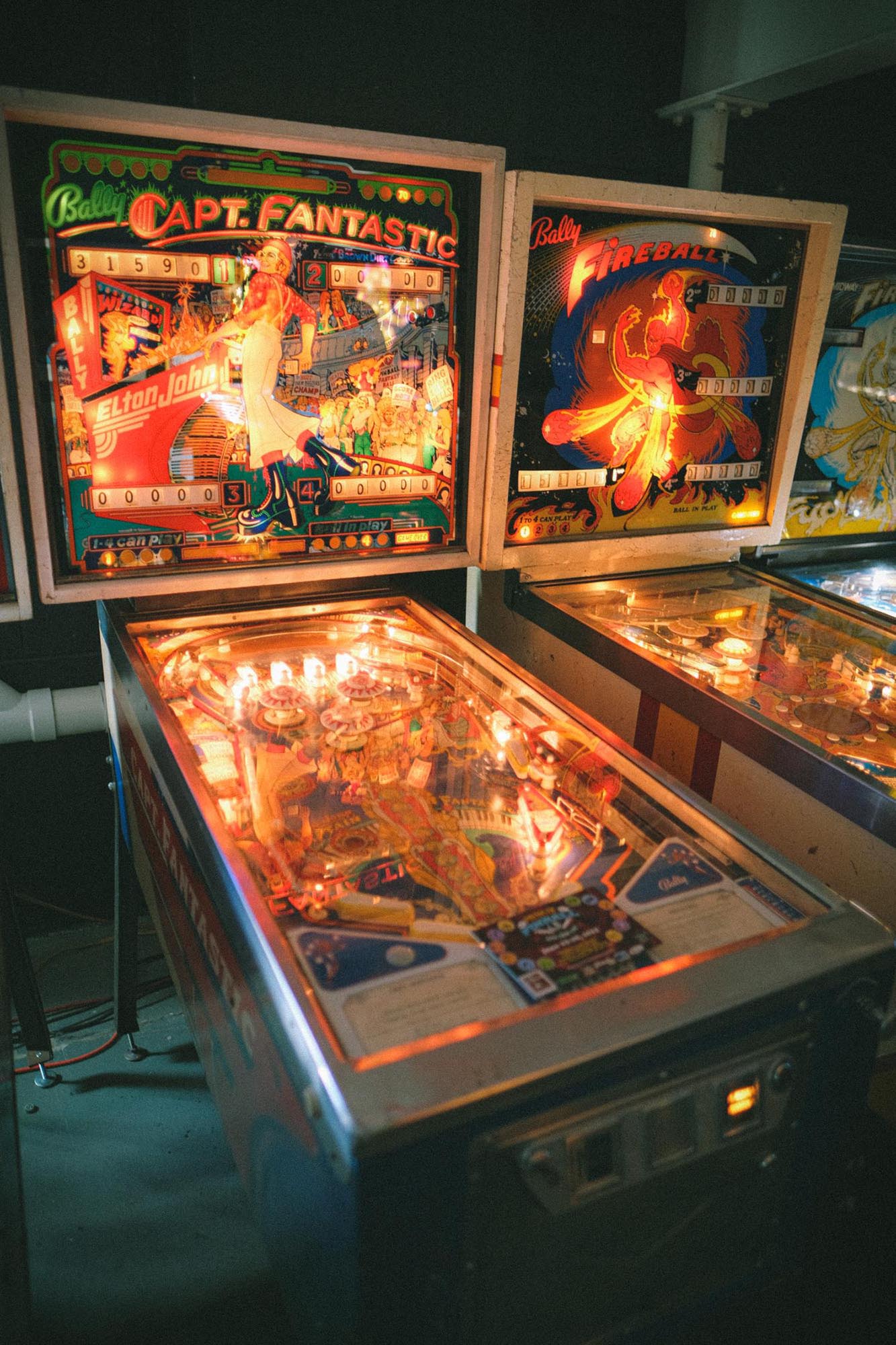 Two pinball machine: Capt. Fantastic and Fireball